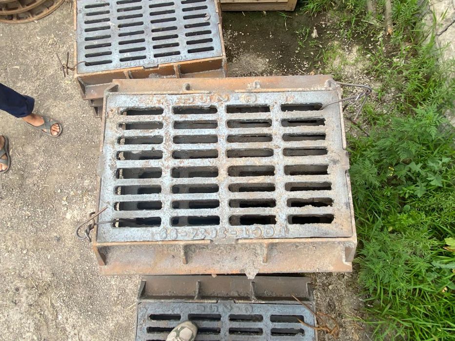 Люки чугунные , люк чугунный