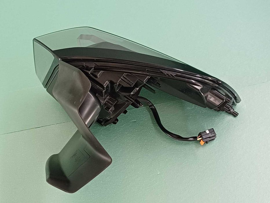 стоп ляв външен Peugeot 5008 модел 2020-2025 г. #1016V