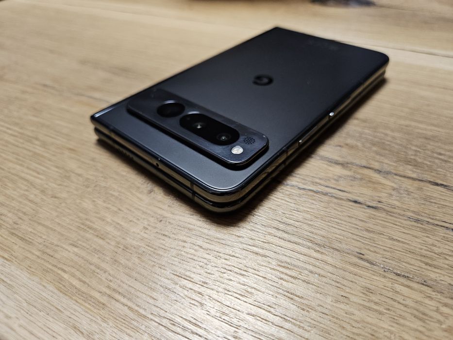 Google Pixel Fold, сгъваем телефон