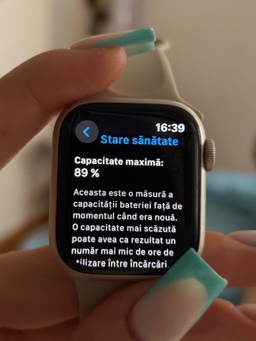 Apple Watch Series 8