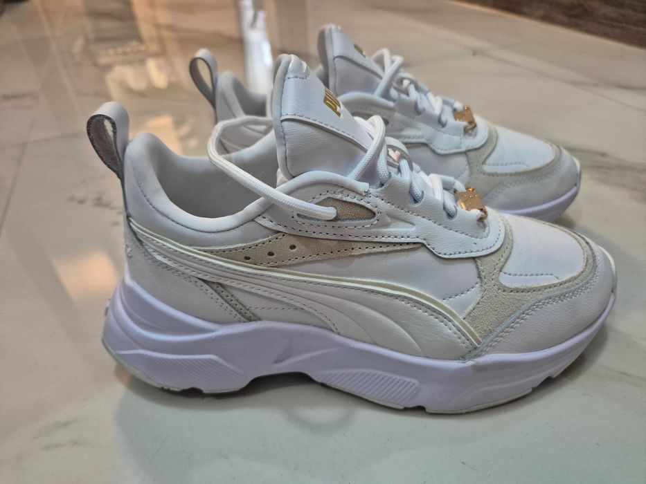 Puma Спортни обувки Cassia Lux с велур