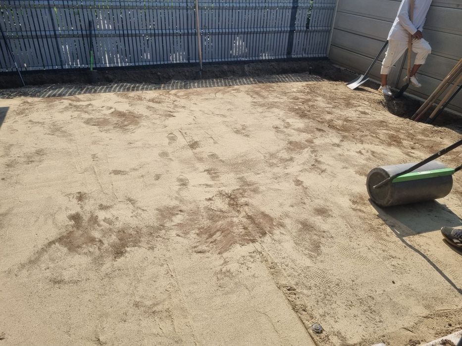 Montaj gazon rulou + sistem irigatii automatizat