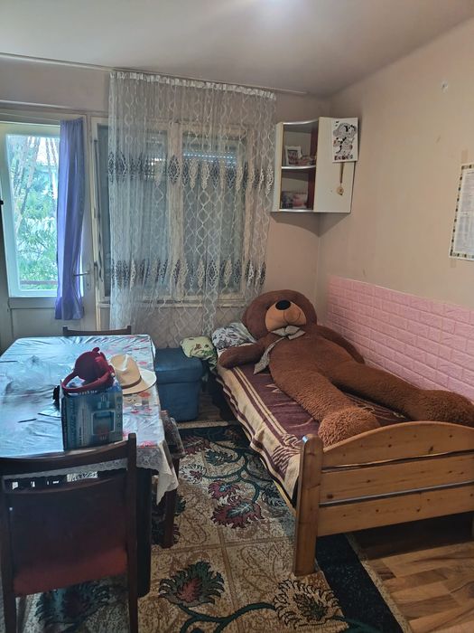 Vand apartament 2 camere etaj 1