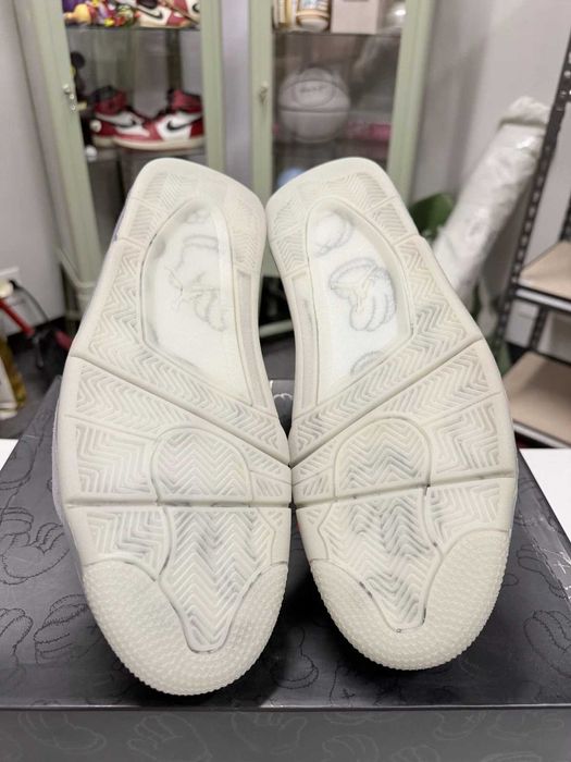 Sneakers Jordan4 Retro Kaws cu eticheta (nu Nike, Gucci, Adidas, Balenciaga)