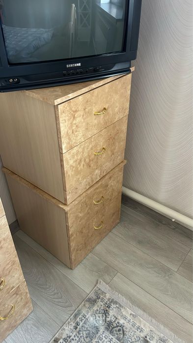 Спальный гарнитур