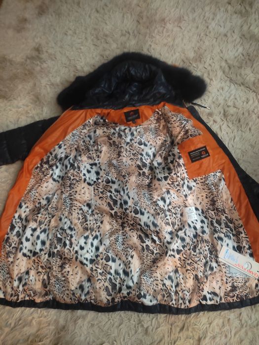 Пуховик размер 44-46