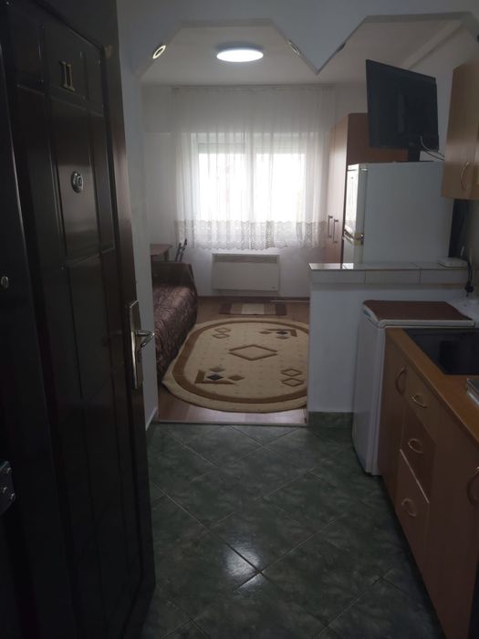 Închiriez garsoniera in Carpati 2