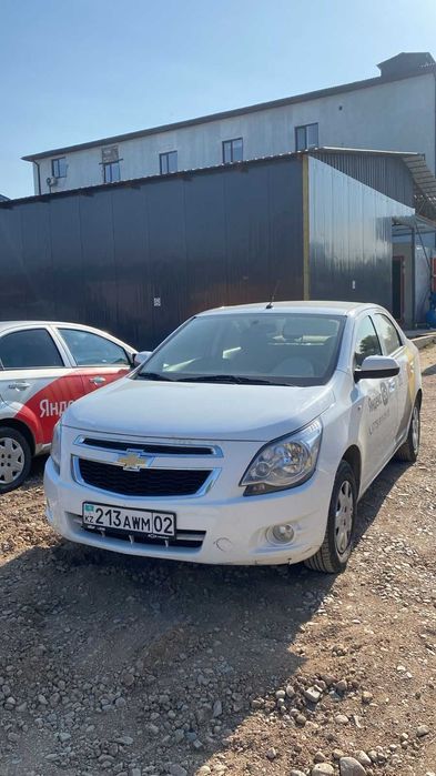 Аренда легковых автомобилей в Алматы в режиме такси