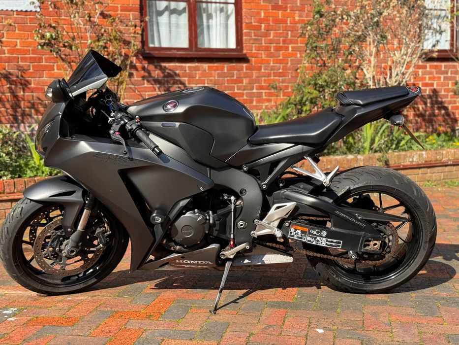 Vand Honda CBR 1000 RR R Fireblade