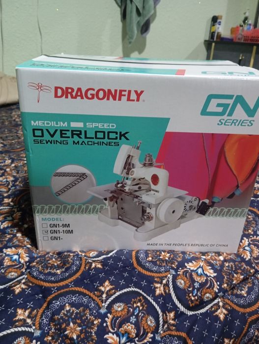 Averlok tikuv mashinasi