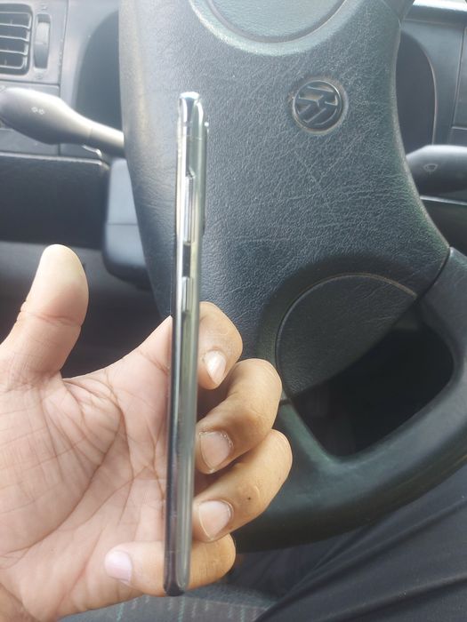 Samsung S20 память 128гб