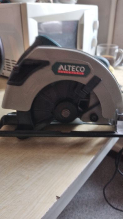 Продаётся церкуляреая пила