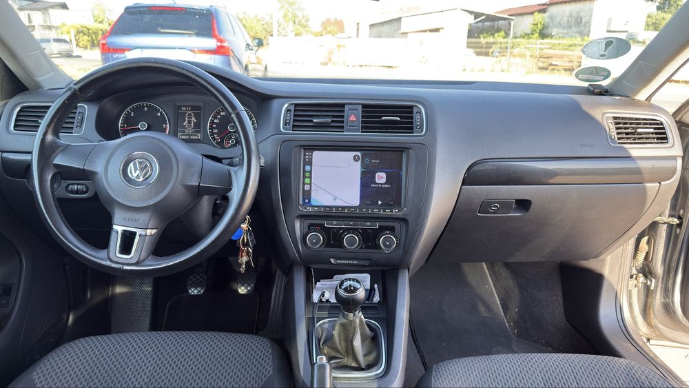 VOLKSWAGEN Jetta 2011 1.6 TDI