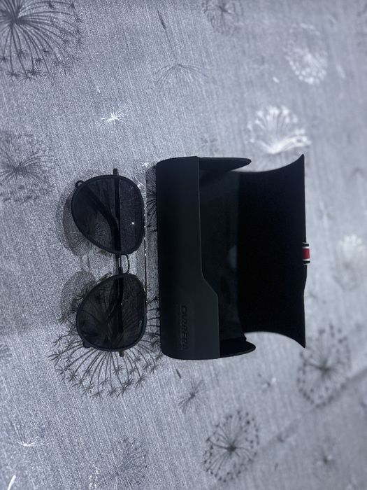 Слънчеви очила.Carrera.