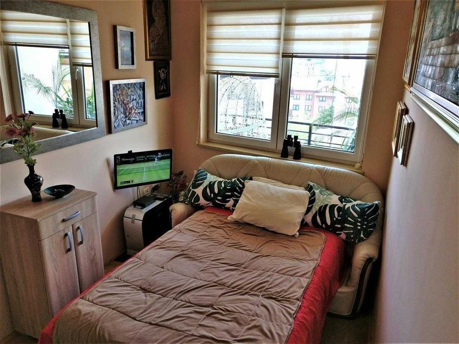 Дава се под наем Двустаен апартамент в Бургас, Възраждане - 63 кв.м за 178.5 € - Снимка #2