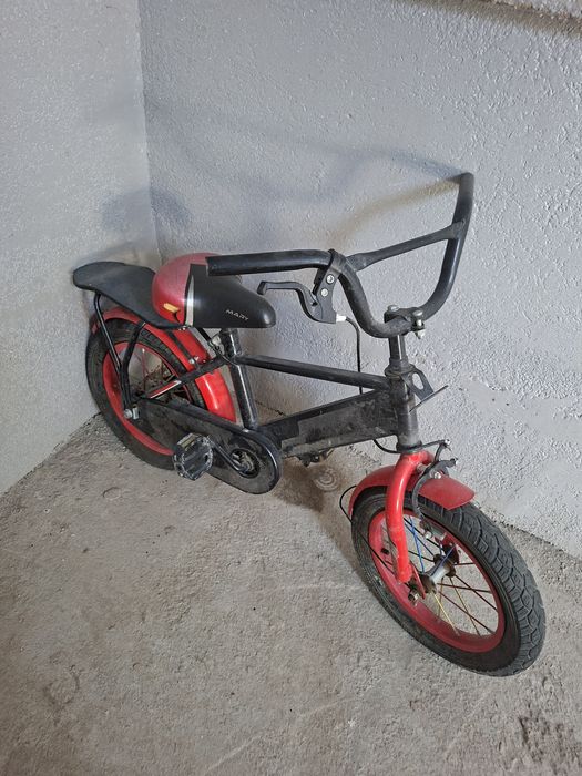 2 та велосипед сотилади