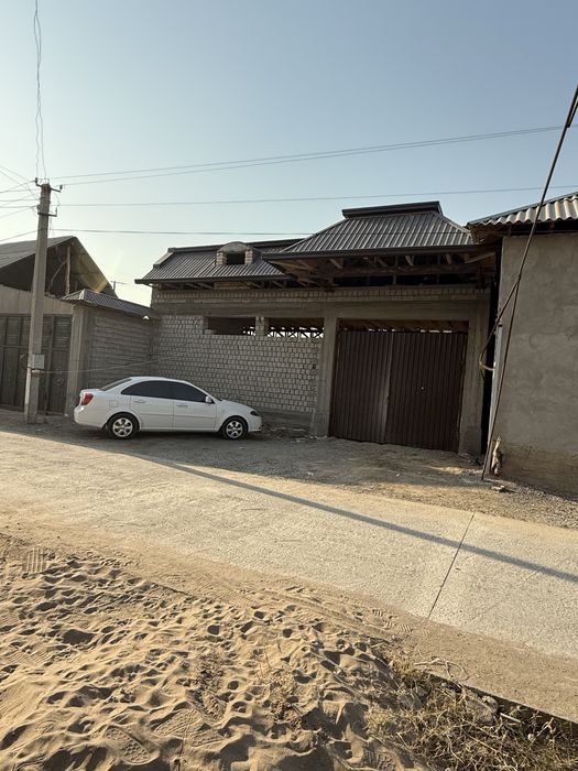 Учаска сотилади срочна 5 сотих каробка холатида