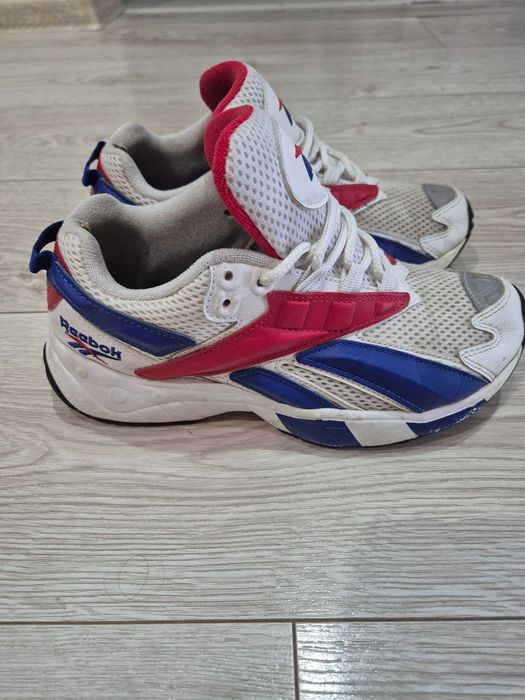 Кроссовки Reebok оригинал 36р