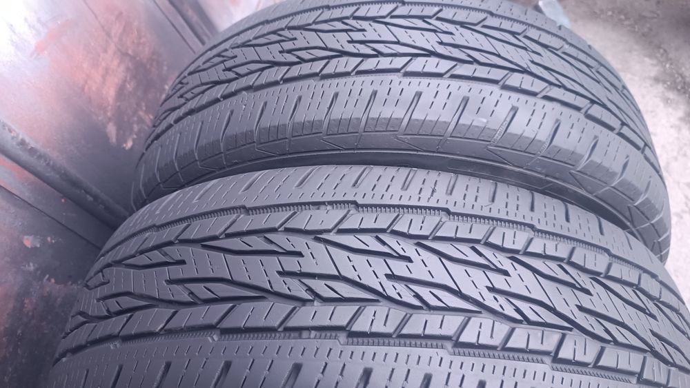 215/65/16 Continental