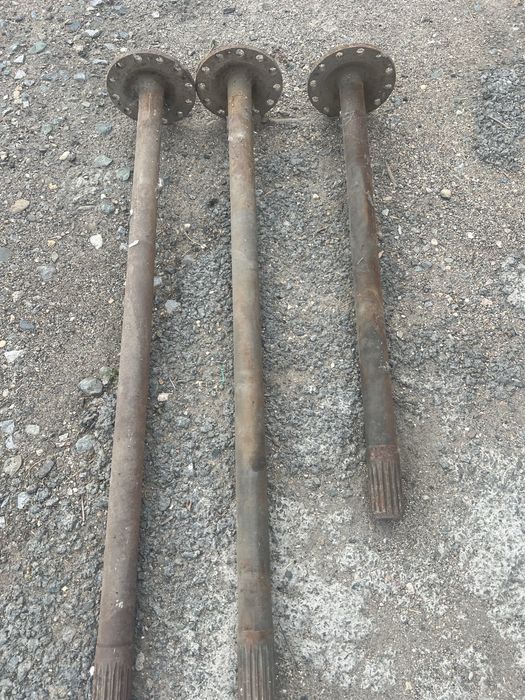 Продам полуось-Камаз