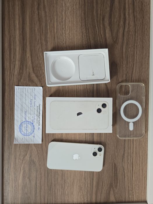 Продам iPhone 13 128 Gb 100%