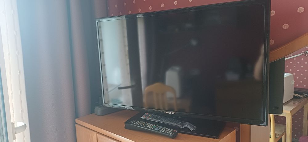Телевизор Samsung