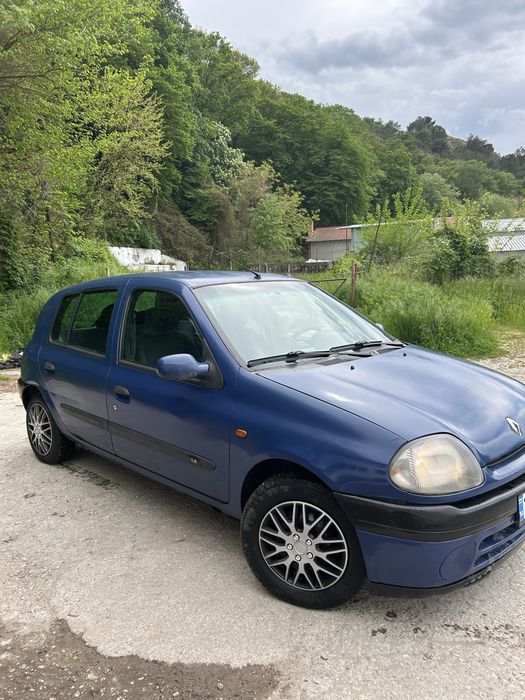 Renault Clio 1.2 Бензин