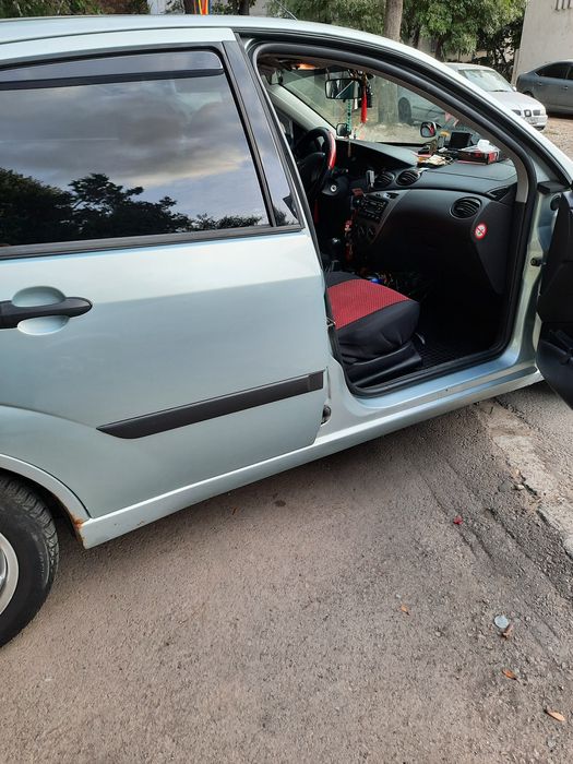 Ford Focus 1 1.6cm benzina 2004