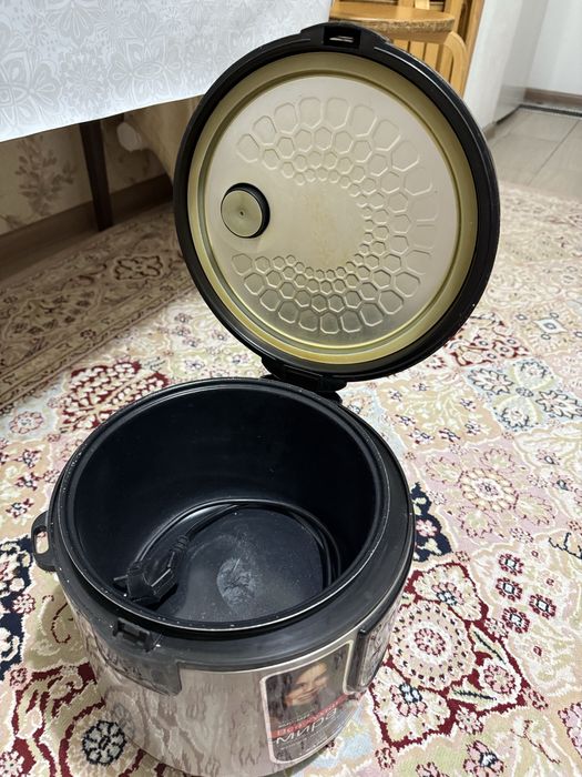 Мультиварка редмонд