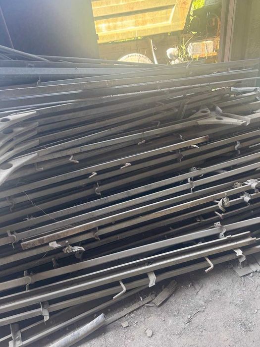 ISSIQXONA anjomlari sotiladi!