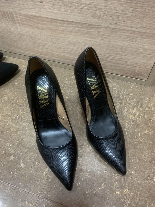 Чисто нови обувки!