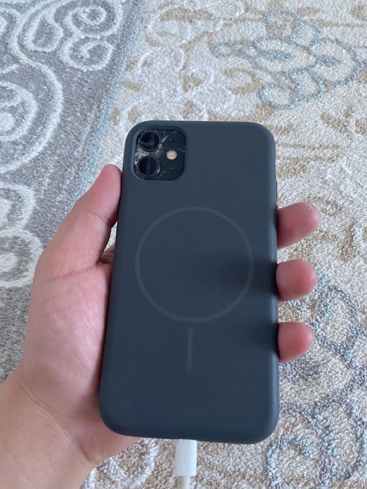 IPhone 11 128гб акб 75%