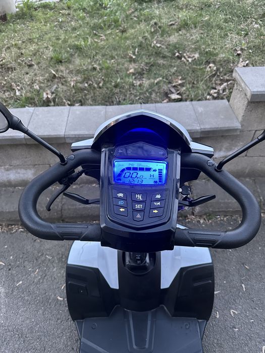 Scuter electric Mercurius pentru persoane cu dizabilitati/varstnici