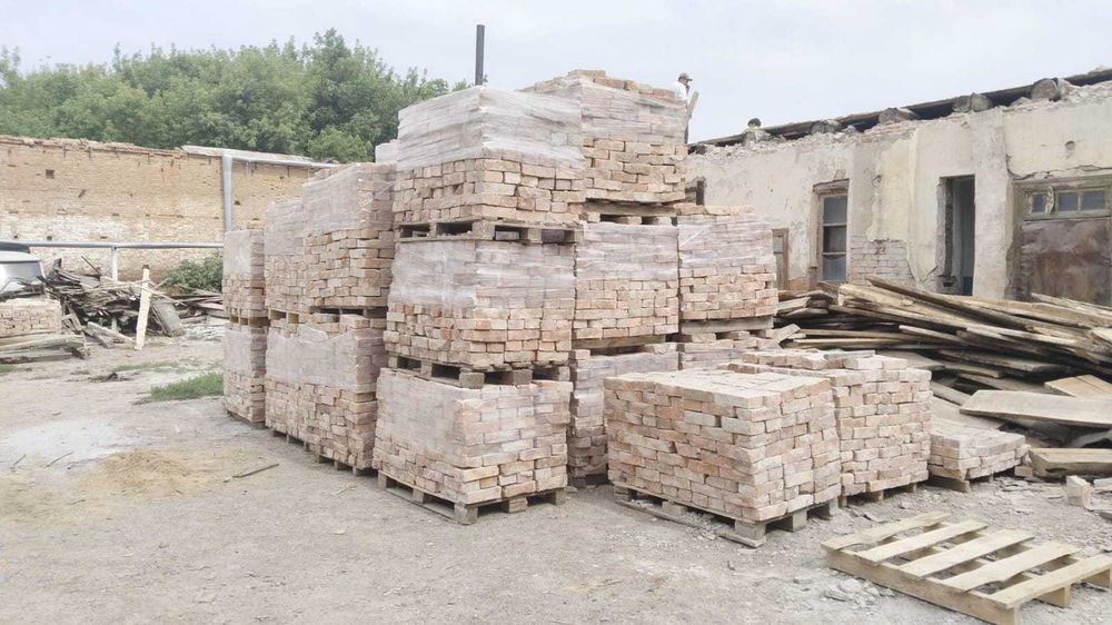 Продам красный кирпич б.у