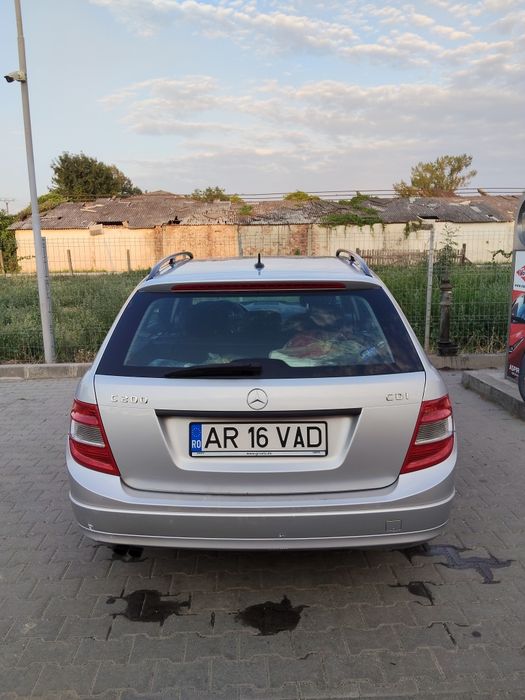 Mercedes C class c200cdi 2009 2.2d