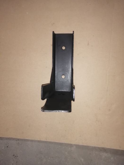 Крепление запаски на газель