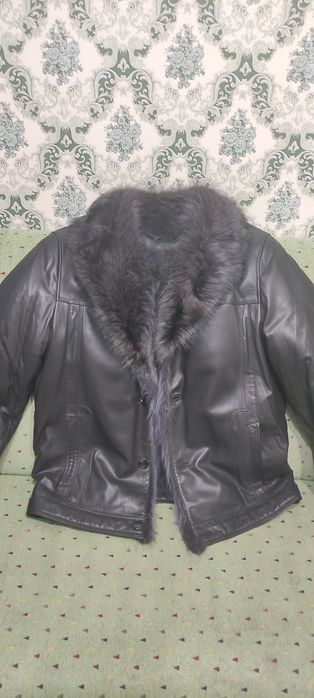 Куртка-дубленка натуральный мех и кожа.