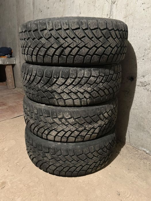 Шины комплект 205/55 R16