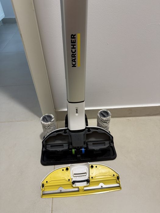 Mop electric KARCHER EWM 2 + 2 perii noi