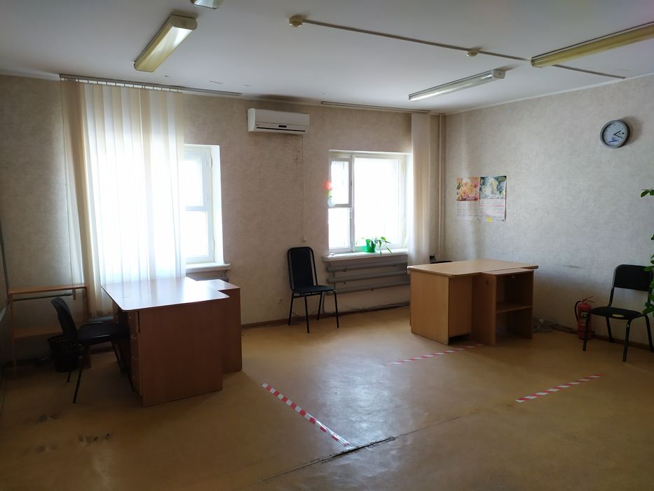 Продам ЧАСТЬ ЗДАНИЯ, в 3 этажа