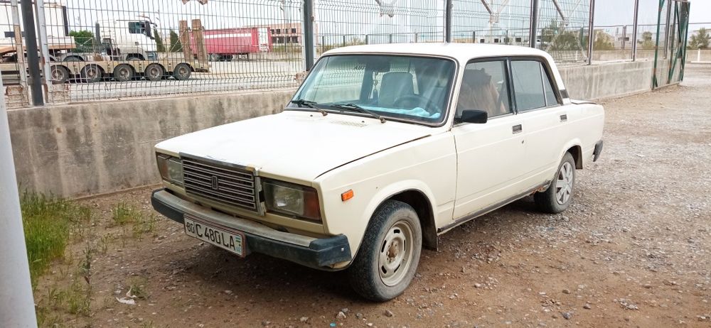 VAZ 2107 1989