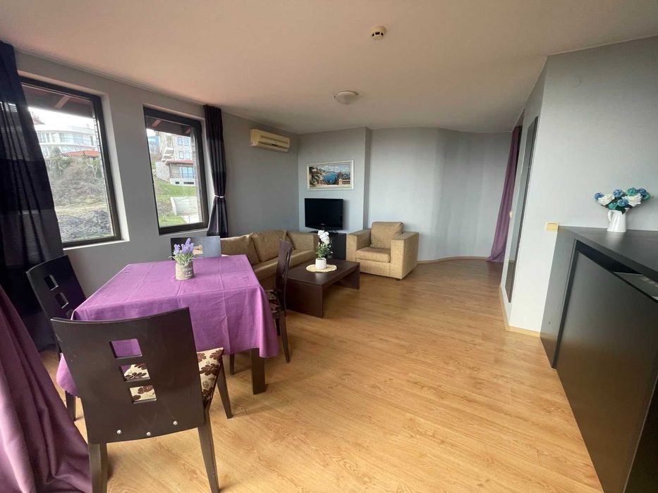 Продава се Двустаен апартамент в Свети Влас - 65 кв.м за 730 €/кв.м - Снимка #4