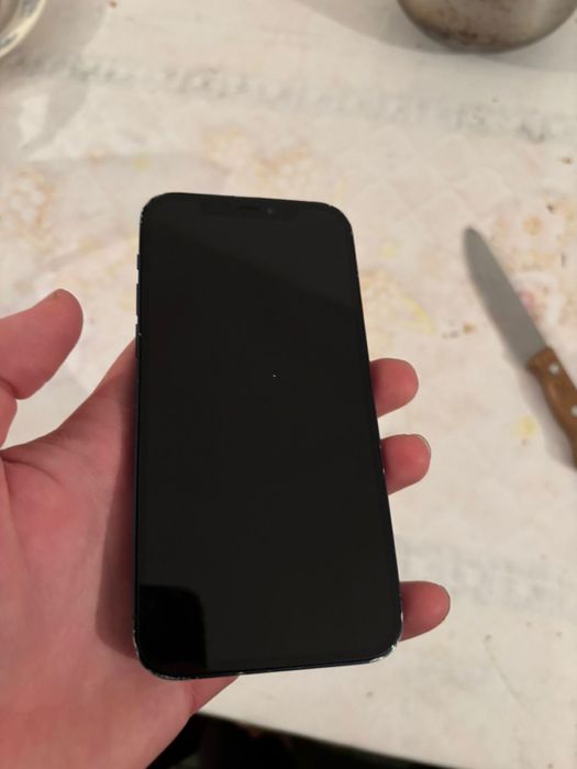 Айфон 12 64гб срочно