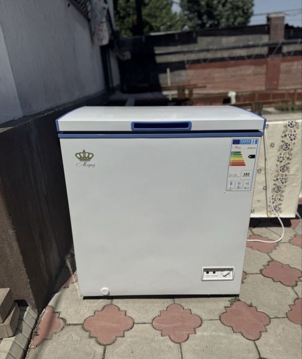 Продам морозильники 150л