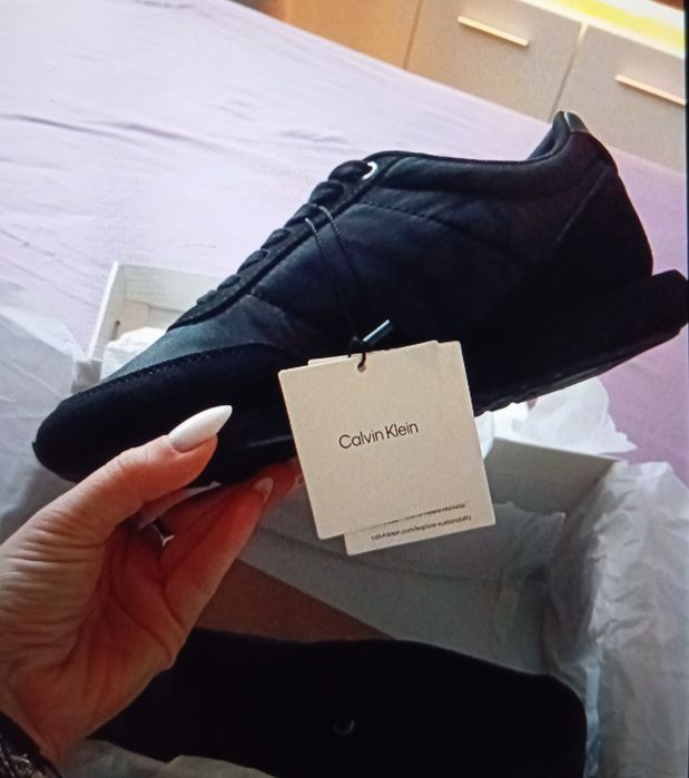 Calvin   Klein 37