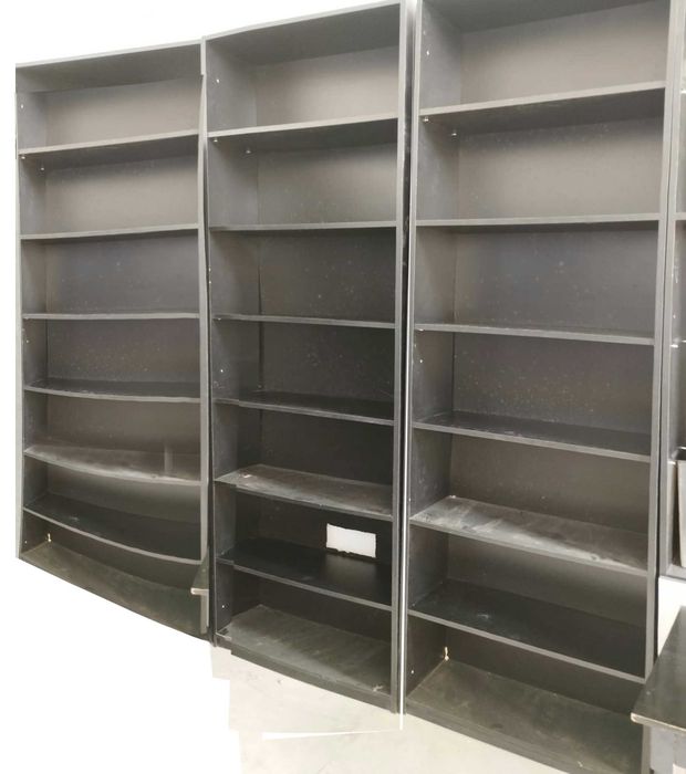 set format din 3 corpuri de Rafturi Birou / Office din PAL negru – total 260x300x40 cm Stare buna