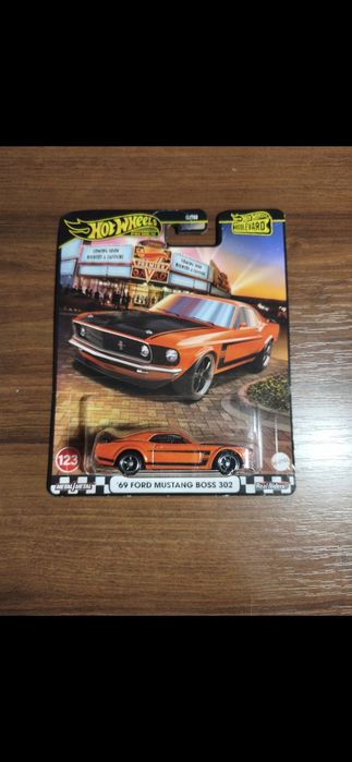 '69 Ford Mustang Boss 302 Hot Wheels Bulevard Premium