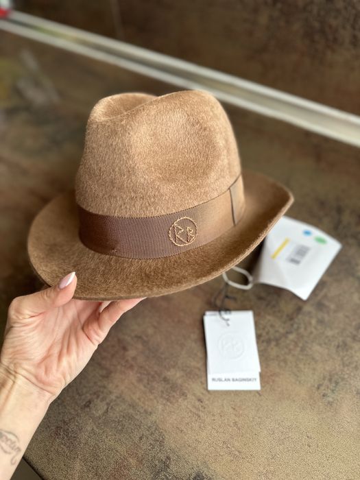 Ruslan Baginskiy шапка-ОРИГИНАЛНА