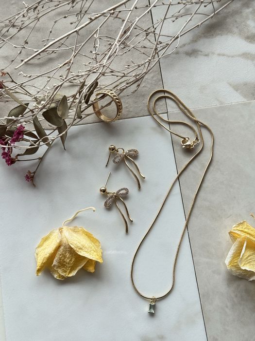 Украшение  ручной работы