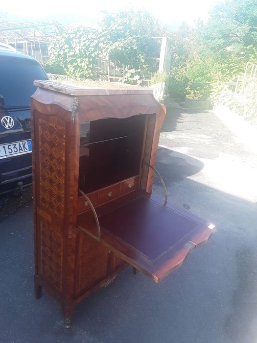 Minibar intarsiat Ludovic al XVI-lea